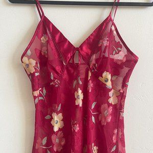 Size Small * Women's Secret Treasures Red Floral Dress